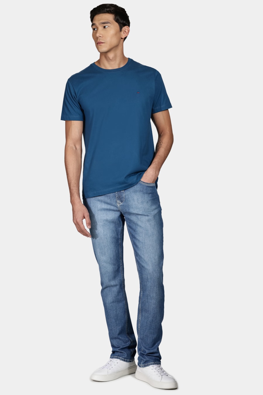 Camiseta Básica Manga Curta Azul Forte — foto 2 de 4