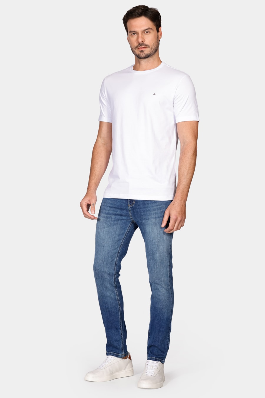 Camiseta Básica Manga Curta Branco — foto 2 de 6