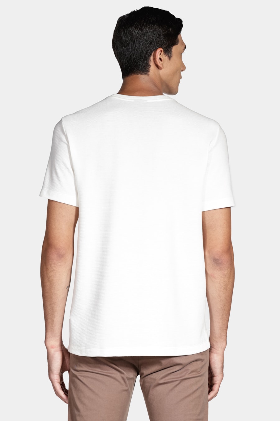 Camiseta Basica Manga Curta Com Textura Ottoman Off White — foto 4 de 5