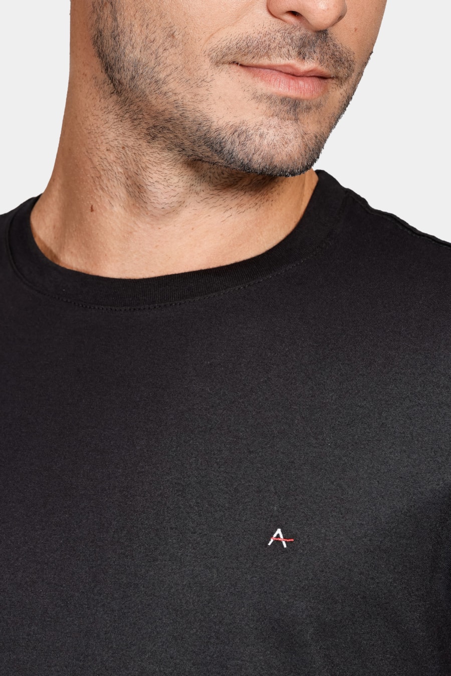 Camiseta Básica Manga Curta Preto — foto 3 de 5