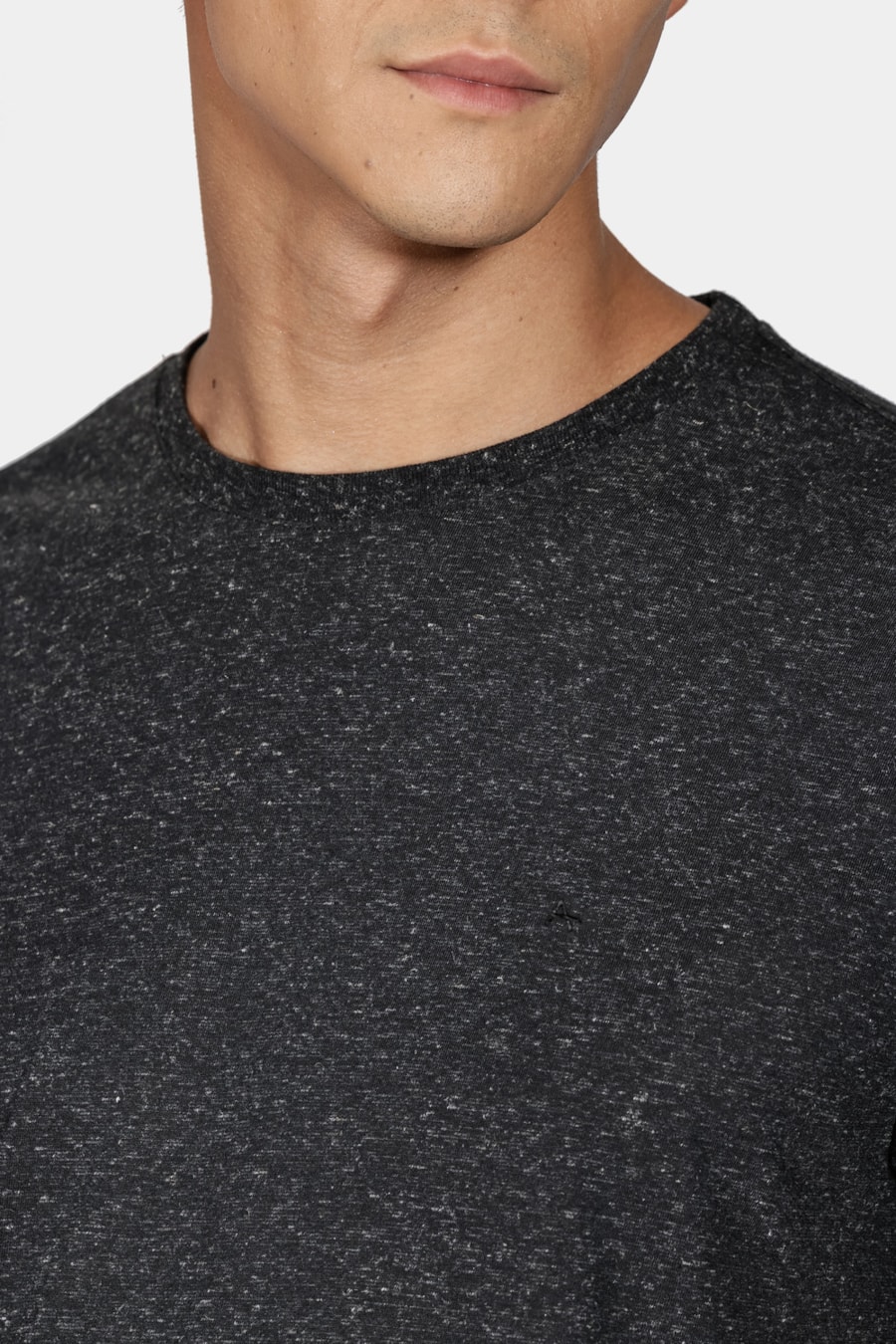Camiseta Blend Linho Preto — foto 3 de 5
