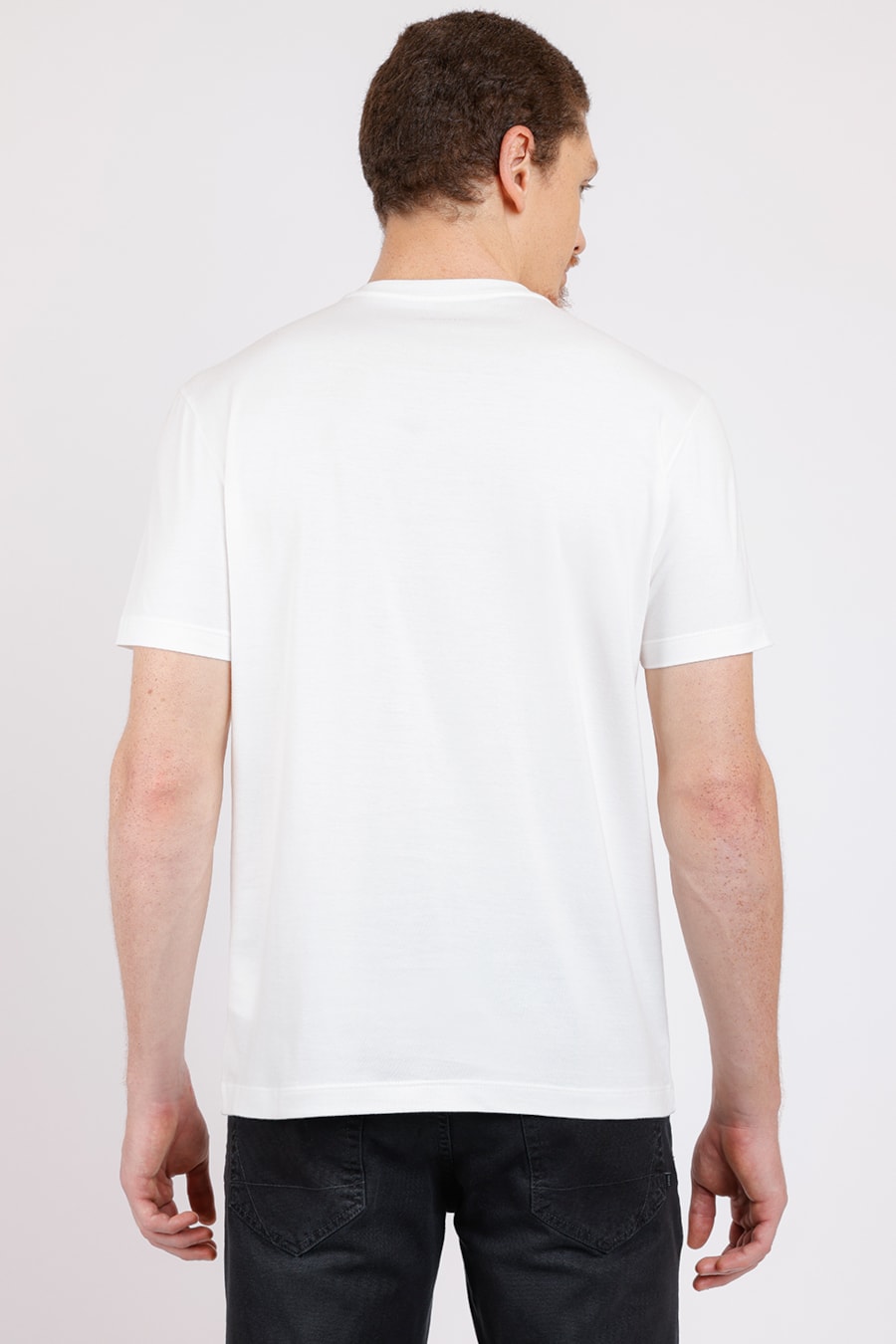 Camiseta Bordado Bold Off White — foto 2 de 2