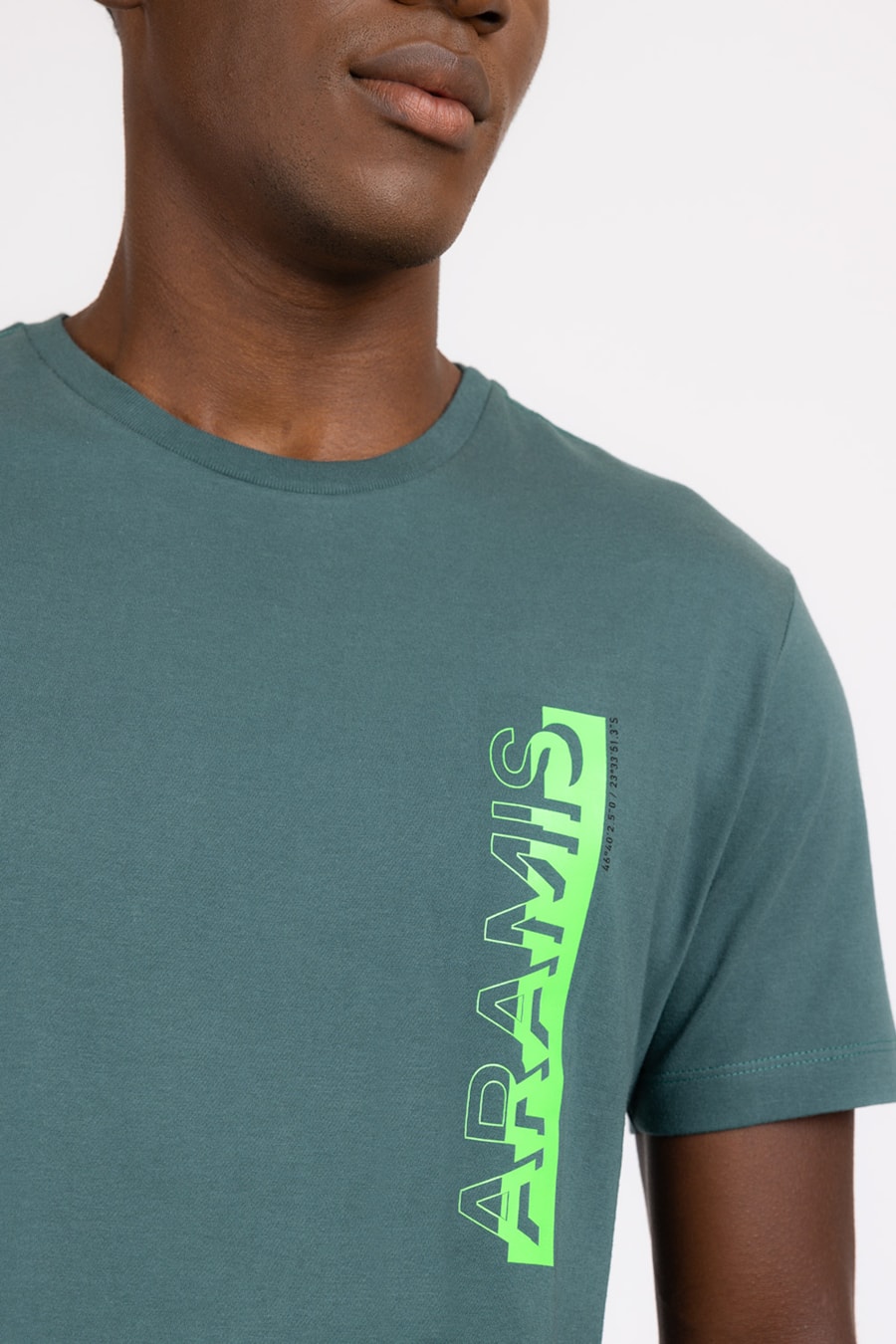 Camiseta Estampa Aramis Neon Verde Esmeralda — foto 1 de 2