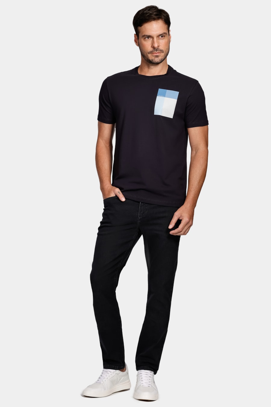 Camiseta Estampa Retângulos Marinho — foto 2 de 4