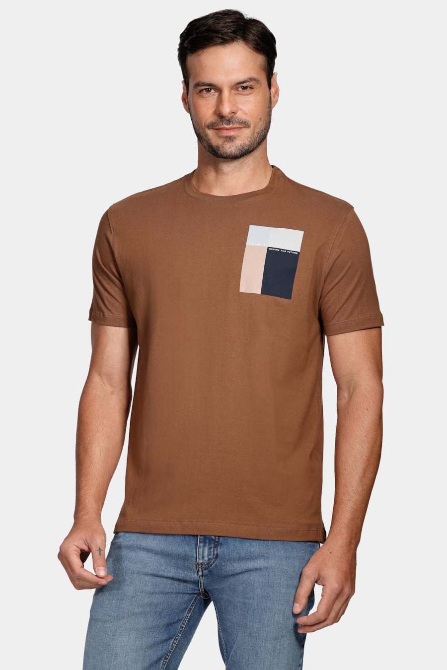 Camiseta Estampa Retângulos Marrom Cacau — foto 1 de 4