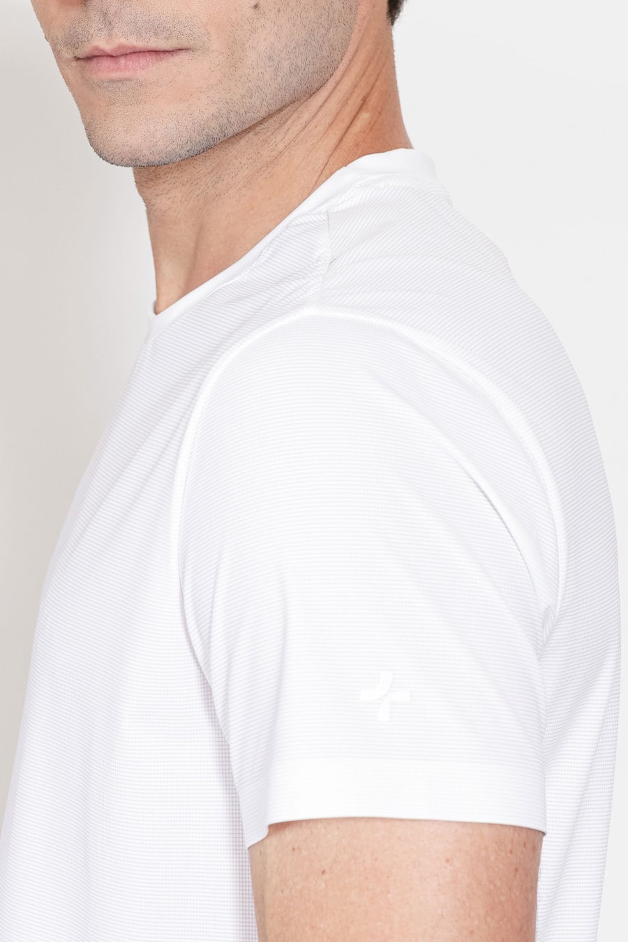 Camiseta Fusionada Piquet Algodao — foto 3 de 5