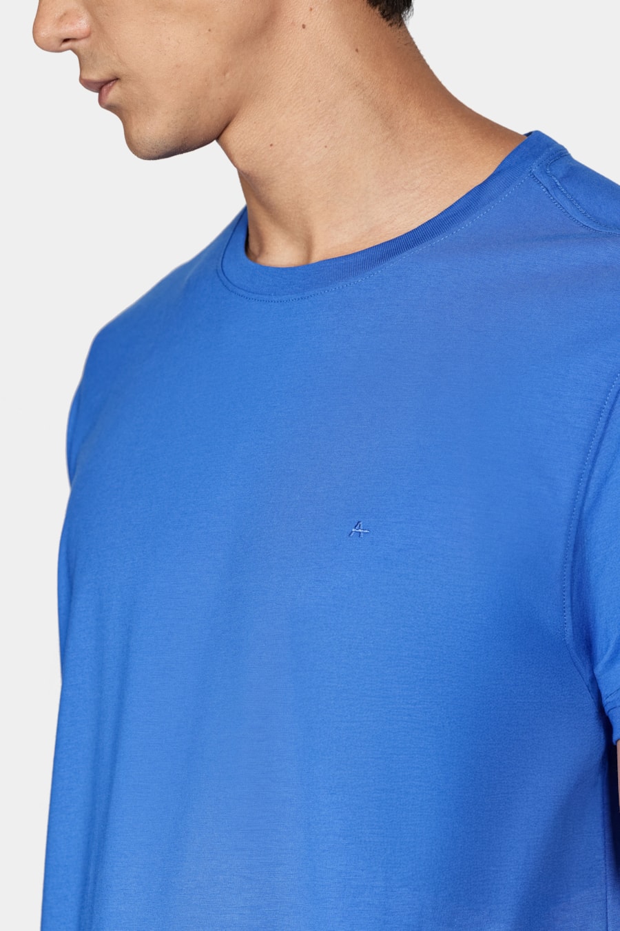 Camiseta Gola Careca de Algodão Pima Azul Royal — foto 3 de 5
