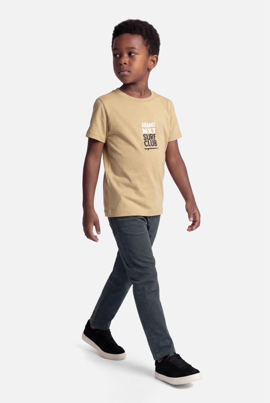 Camiseta Infantil Estampa  Surf Club Camelo — foto 2 de 3
