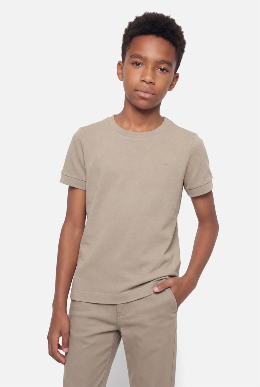 Camiseta Infantil Gola Dupla Amendoa — foto 1 de 3
