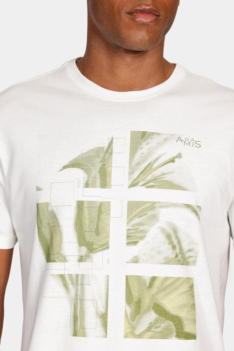 Camiseta Lírio Estampa Fotografia Off White — foto 3 de 4