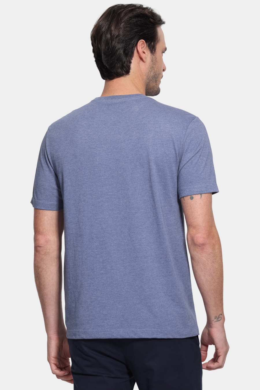 Camiseta Malha Mescla Manga Curta Básica Azul Jeans — foto 4 de 5