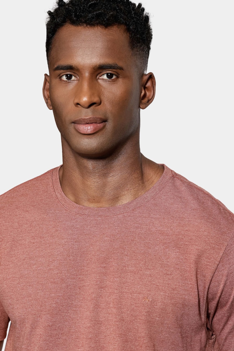 Camiseta Malha Mescla Manga Curta Básica Tijolo — foto 3 de 5