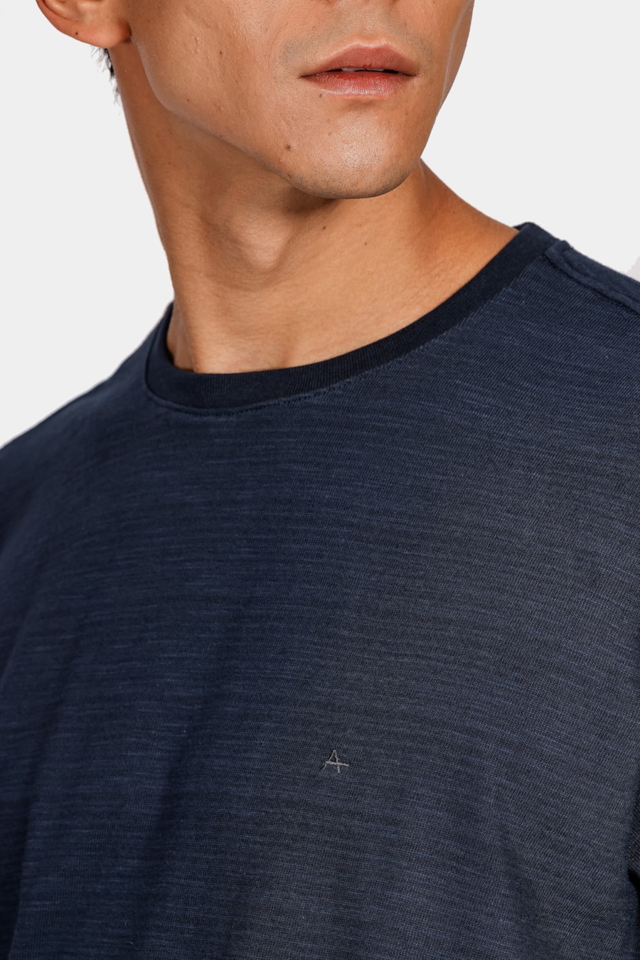 Camiseta Malhão Desfibrado Marinho — foto 3 de 4