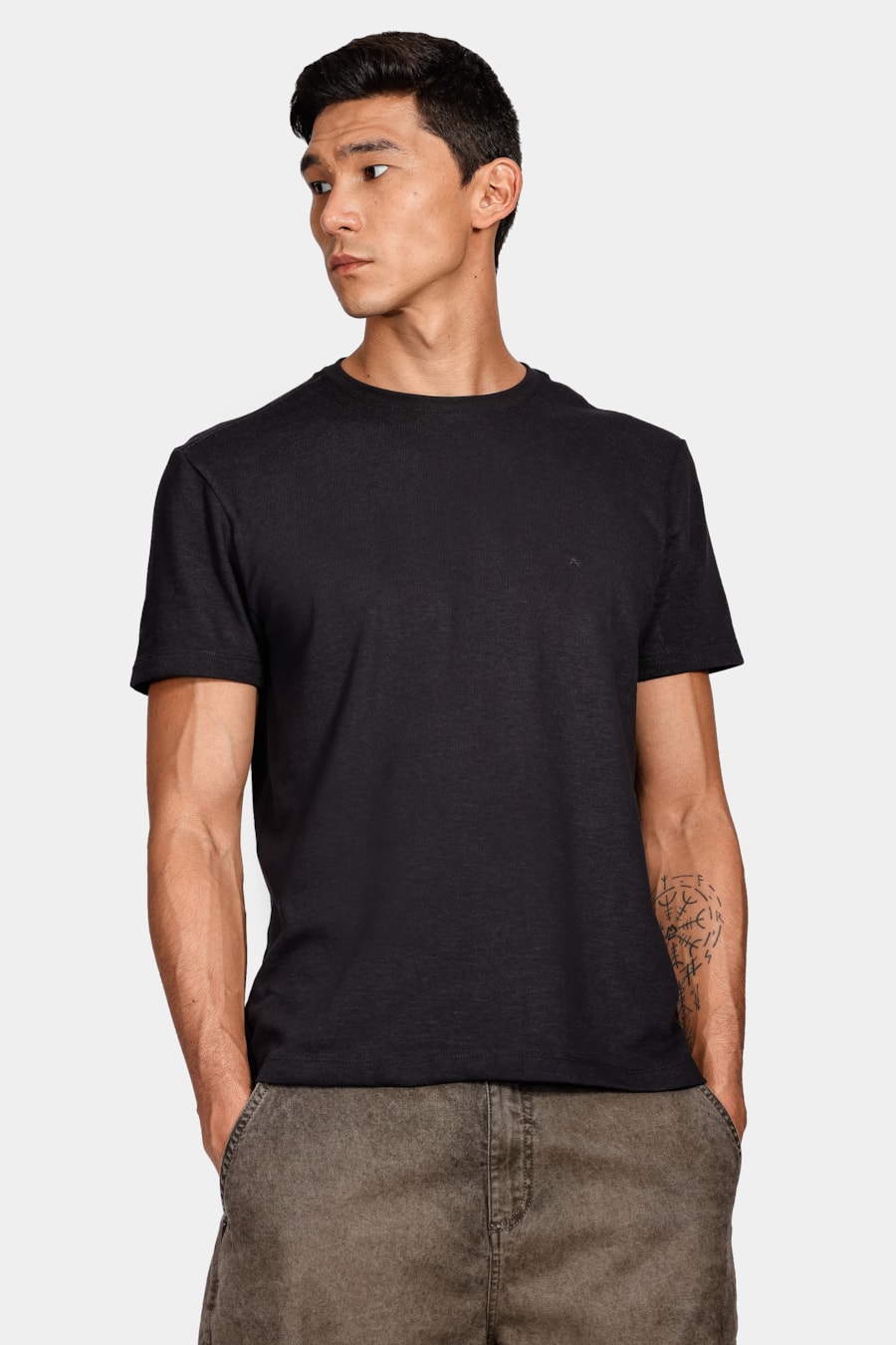 Camiseta Malhão Desfibrado Preto — foto 1 de 4