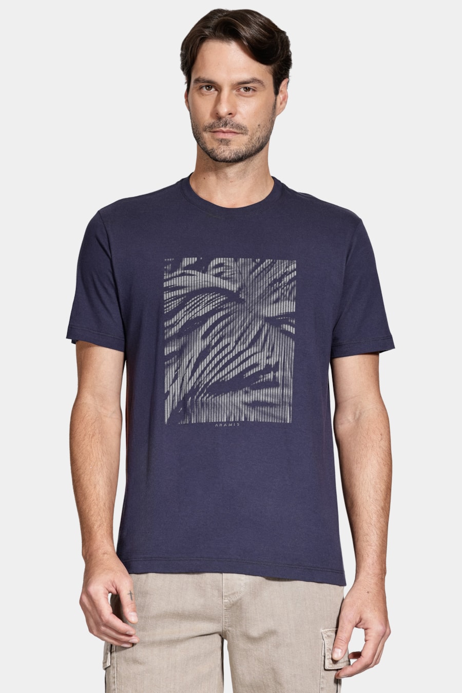 Camiseta Manga Curta Algodão Estampa Folhagens Navy — foto 1 de 5