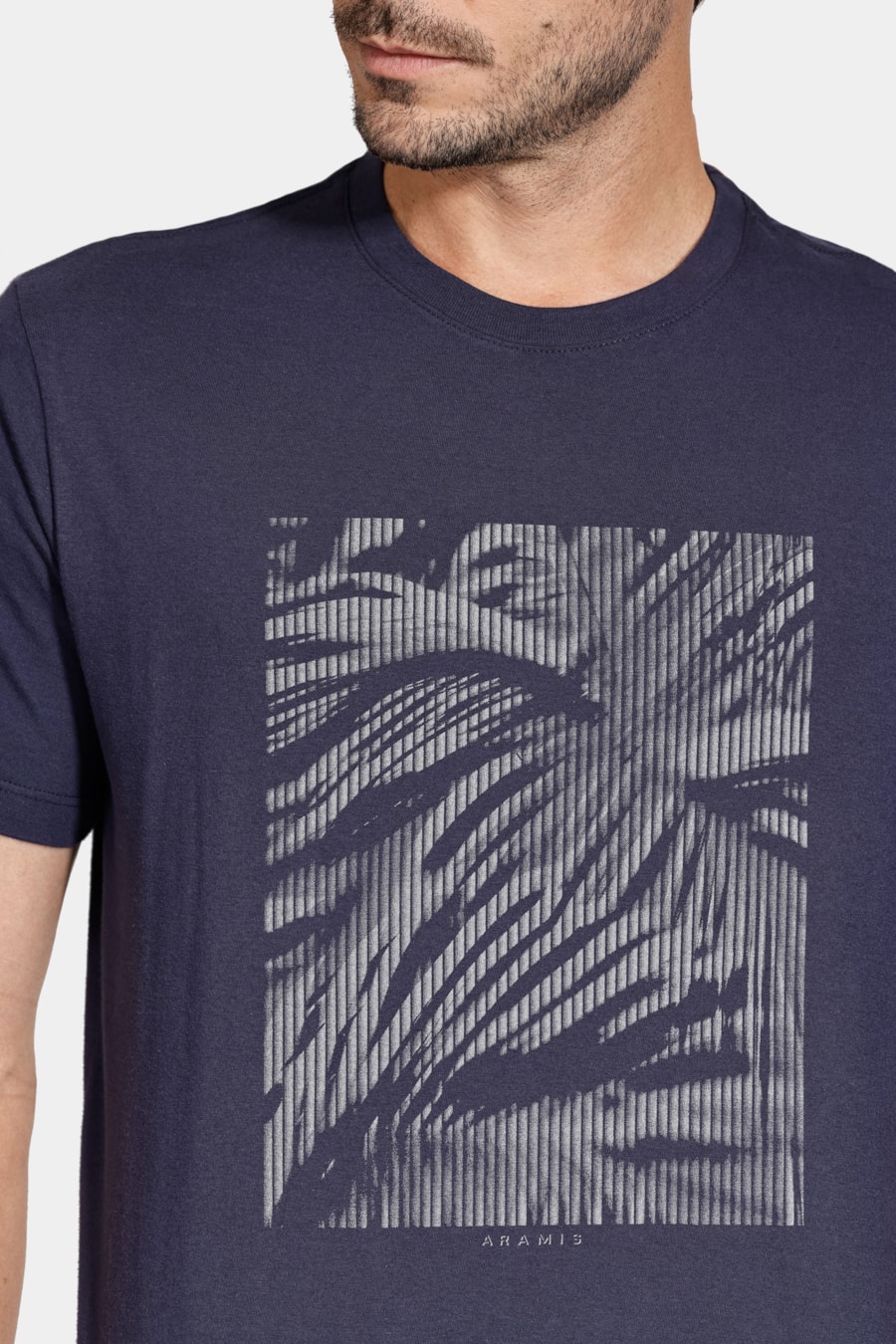 Camiseta Manga Curta Algodão Estampa Folhagens Navy — foto 3 de 5