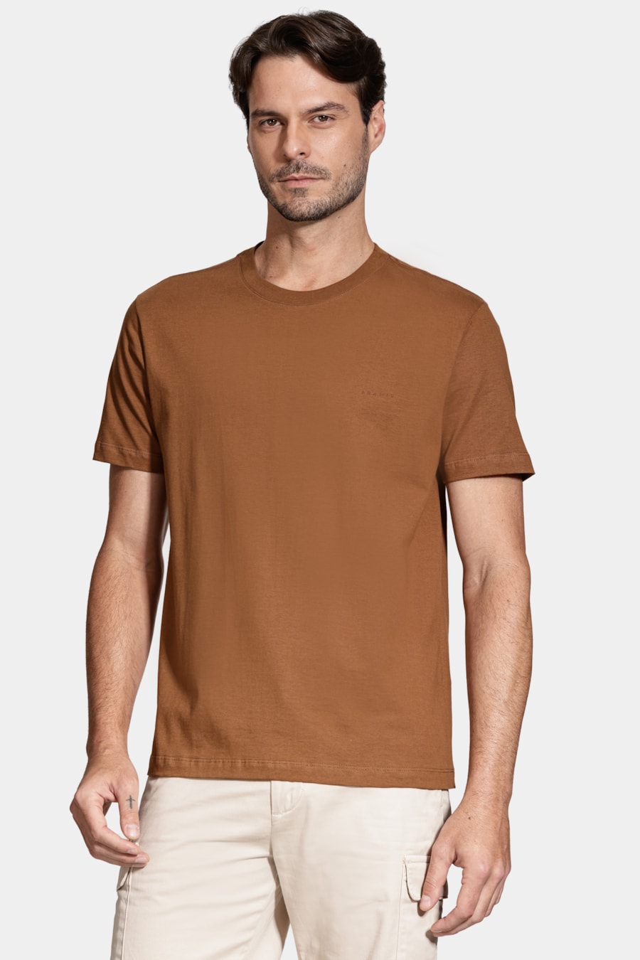 Camiseta Manga Curta Algodão Folhagem Conhaque 116 — foto 1 de 7