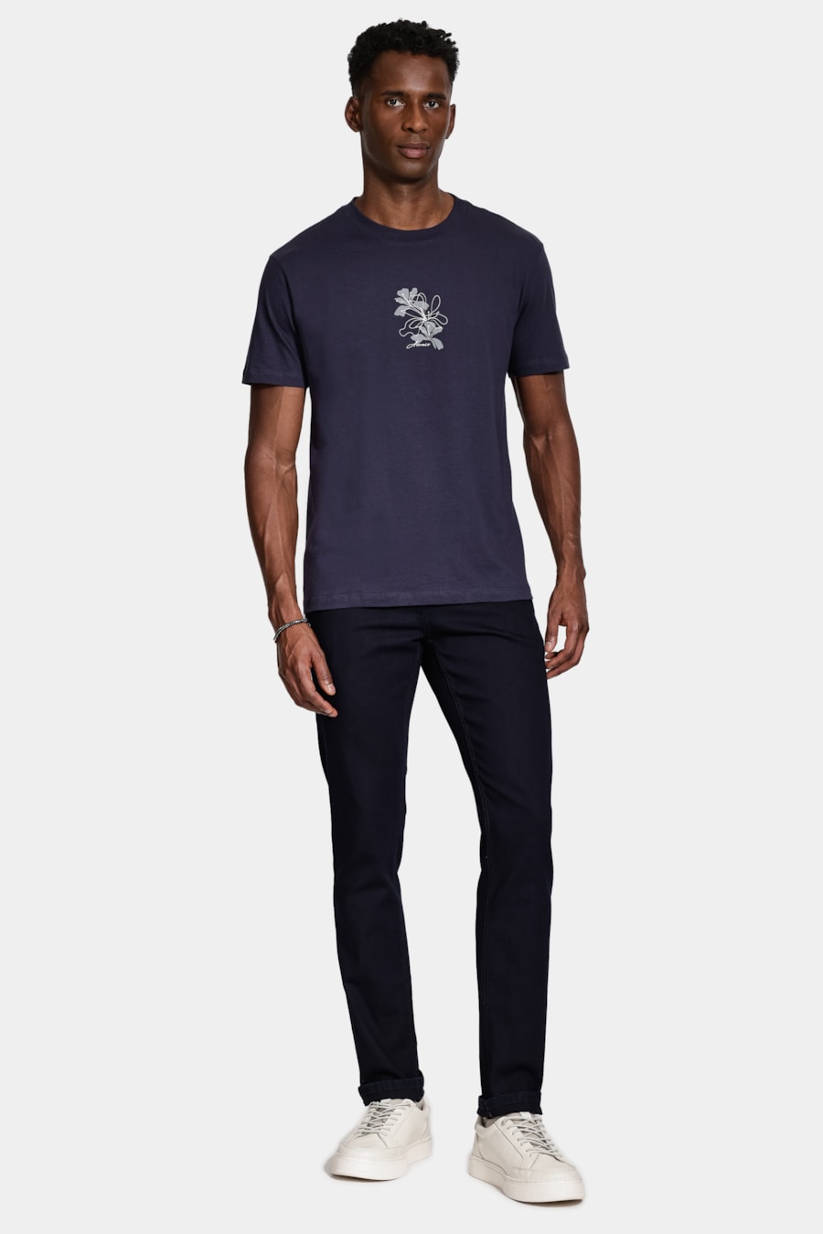 Camiseta Manga Curta Algodão Folhas Navy — foto 2 de 5