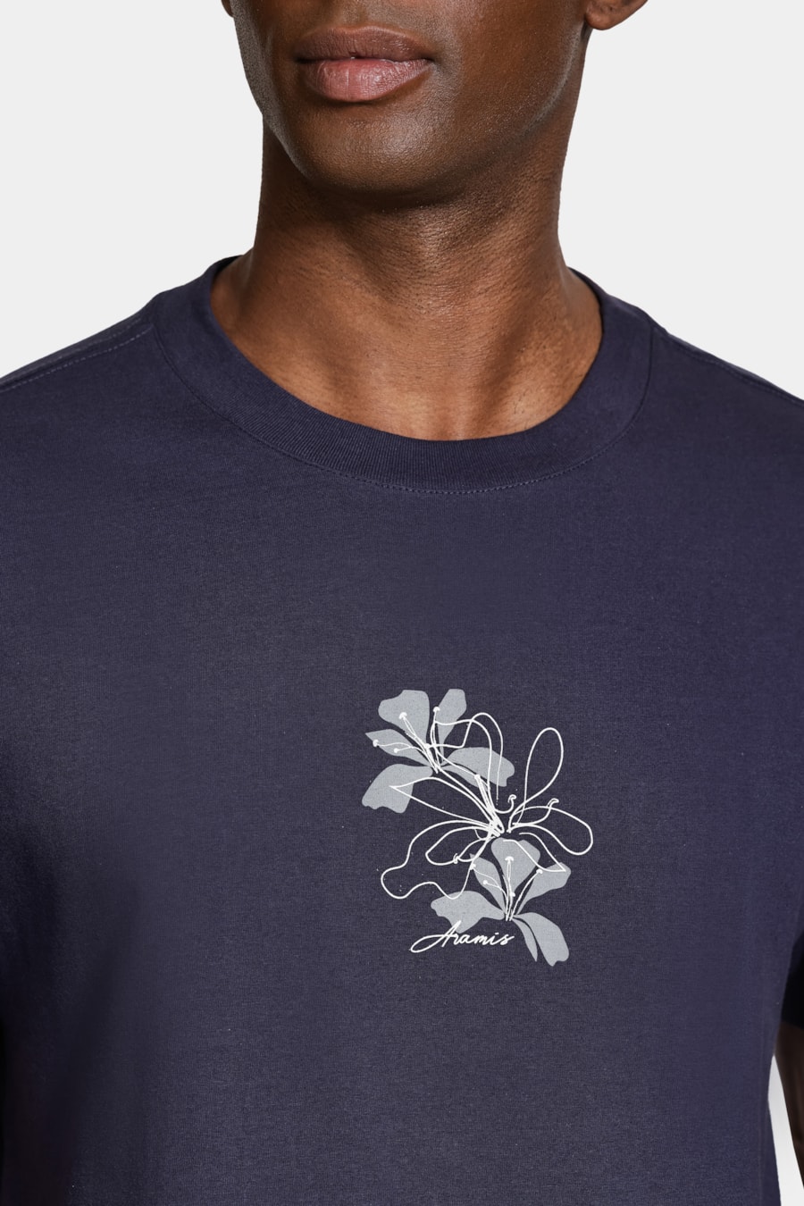 Camiseta Manga Curta Algodão Folhas Navy — foto 3 de 5