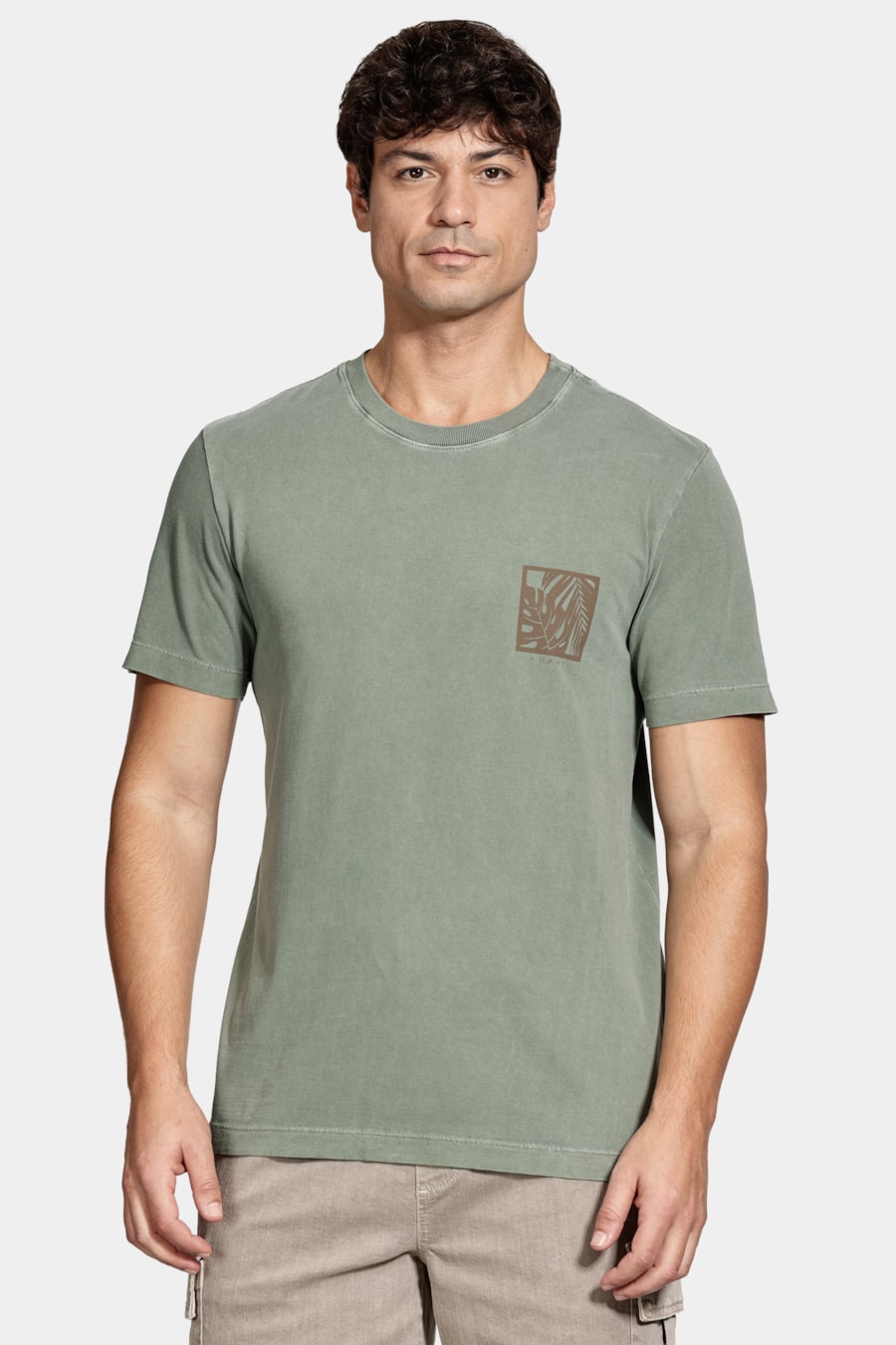 Camiseta Manga Curta Algodão Folhas Selva 116 — foto 1 de 5
