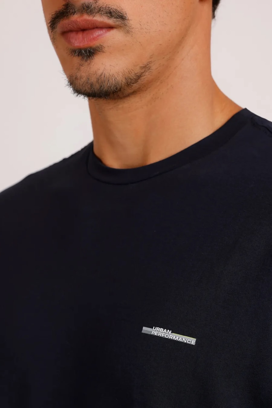 Camiseta Manga Curta Algodão Gola Careca Marinho — foto 3 de 5