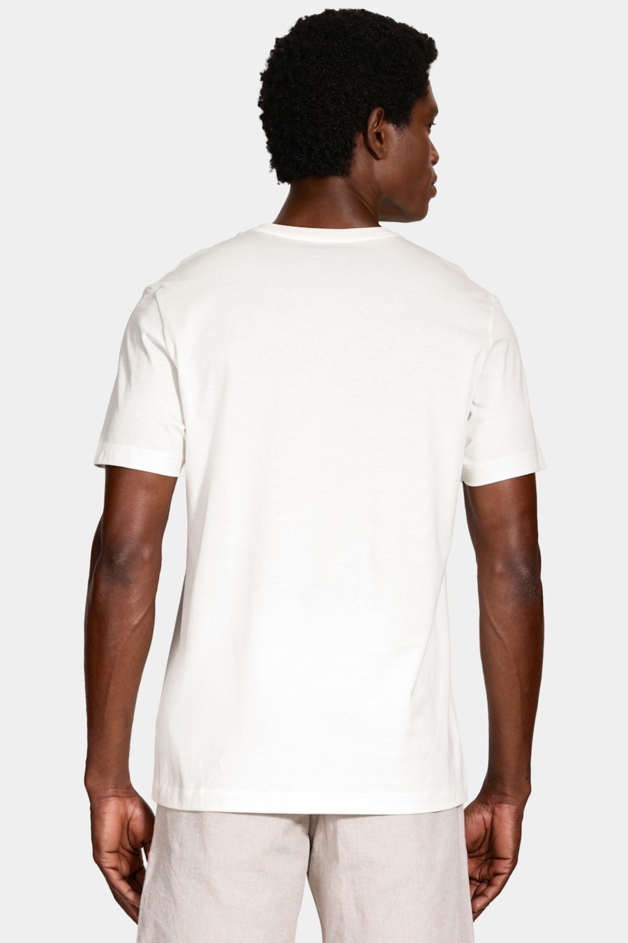 Camiseta Manga Curta Algodão Peruano Off White — foto 4 de 6