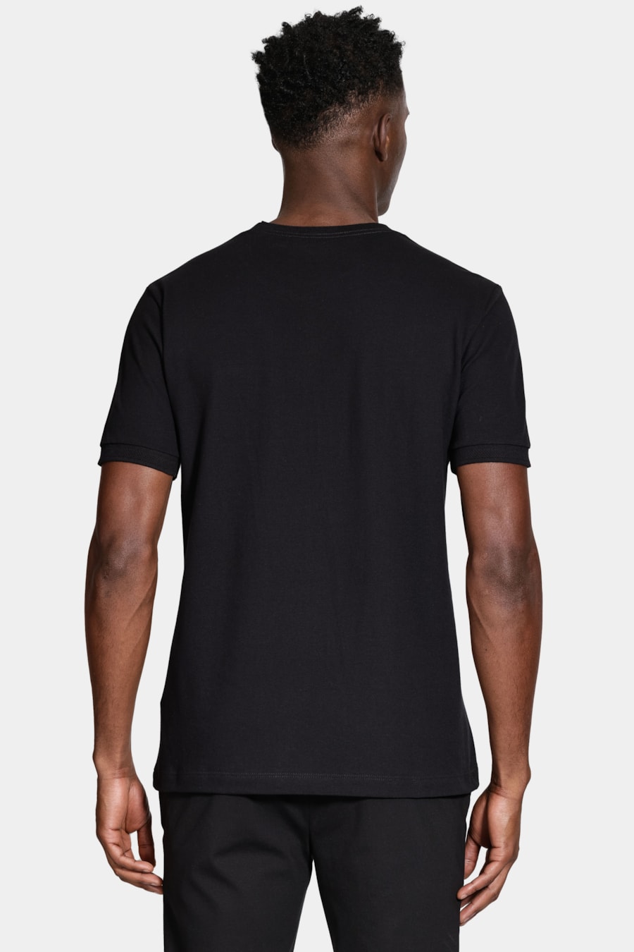 Camiseta Manga Curta Algodão Piquet Preto — foto 4 de 5