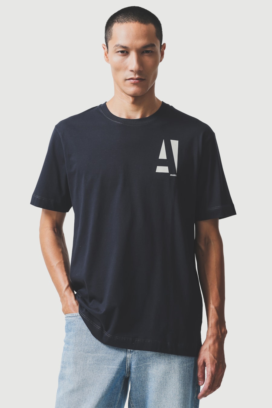 Camiseta Manga Curta Aramis Estampa a Clássico Marinho — foto 1 de 5