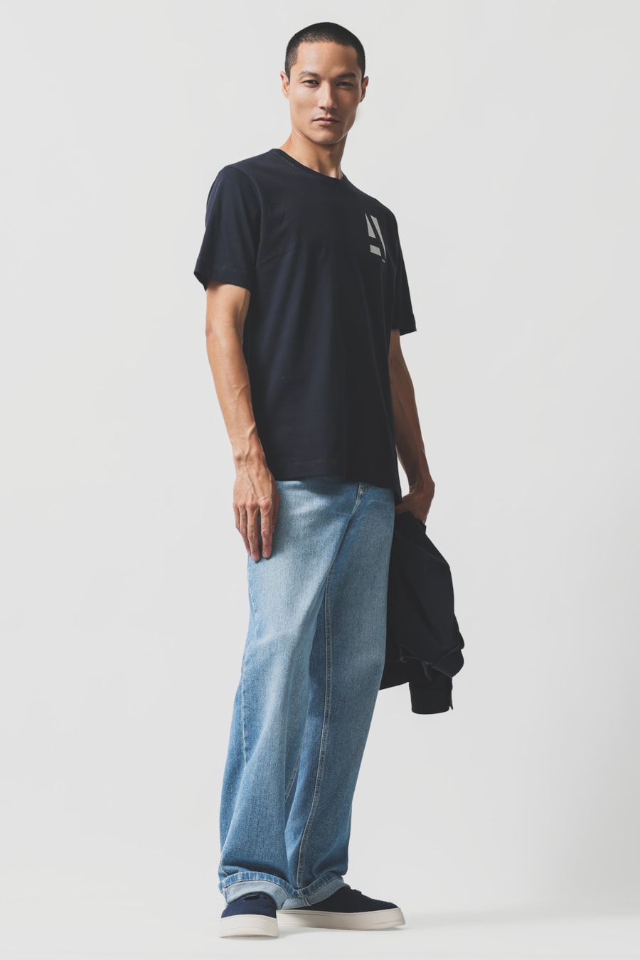 Camiseta Manga Curta Aramis Estampa a Clássico Marinho — foto 2 de 5