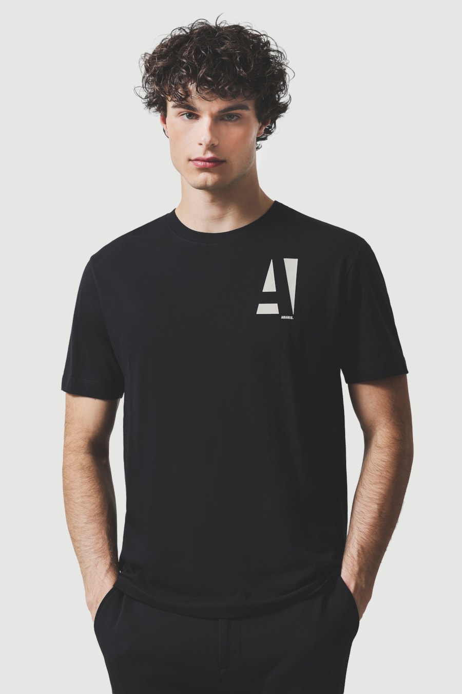 Camiseta Manga Curta Aramis Estampa a Clássico Preto — foto 1 de 5