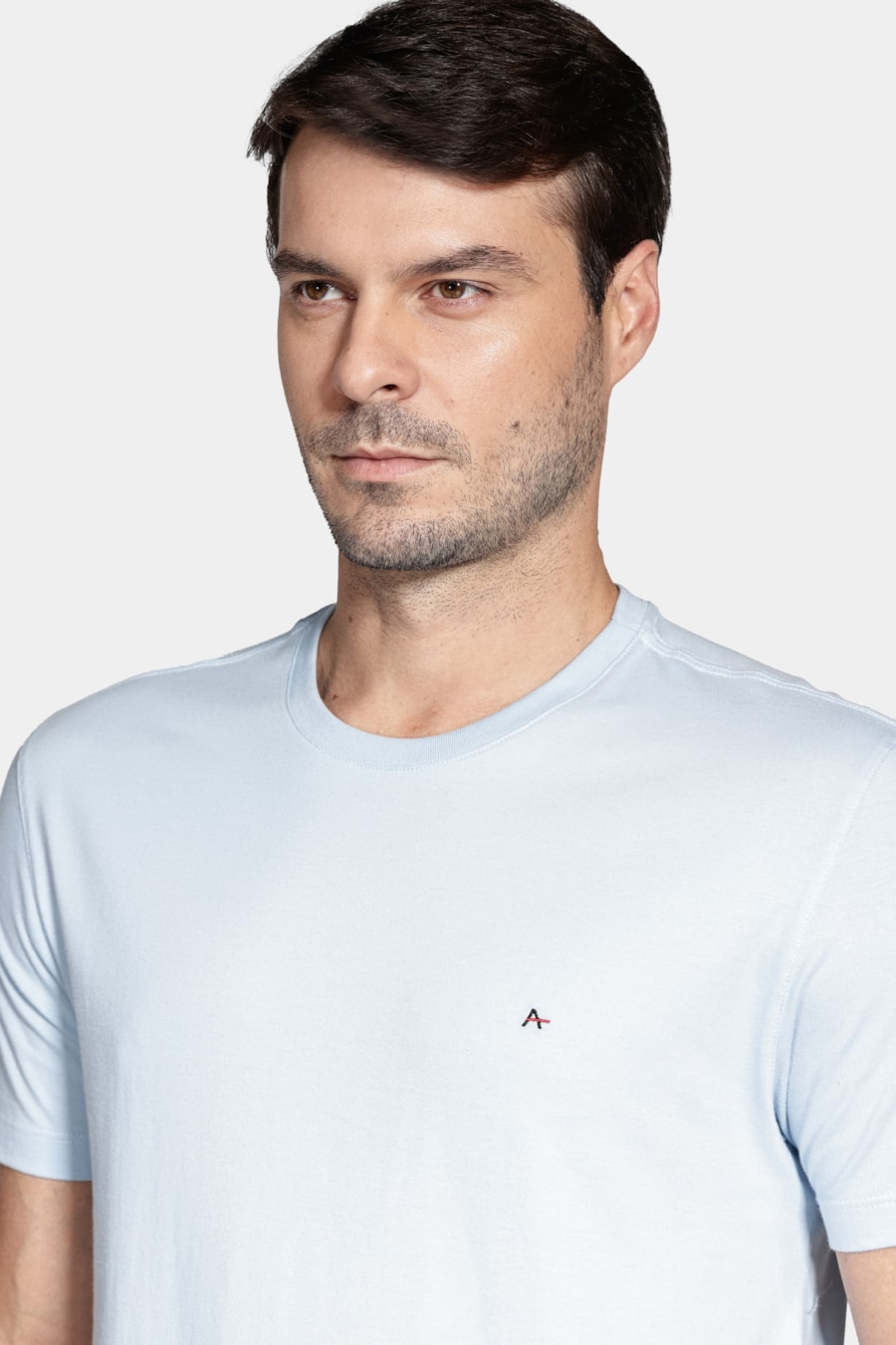 Camiseta Manga Curta Básica Azul Pastel — foto 3 de 4