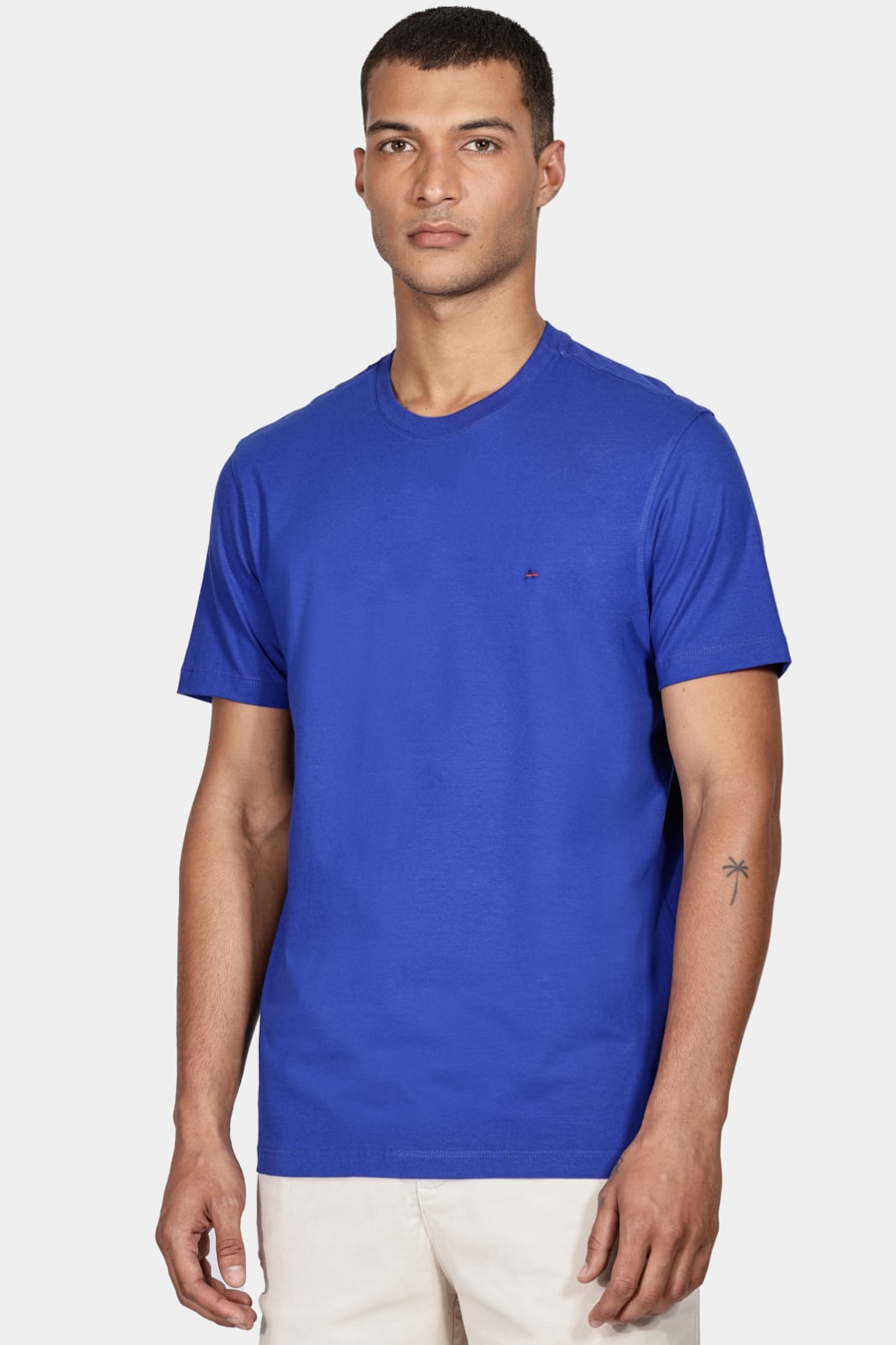 Camiseta Manga Curta Básica Azul Royal — foto 1 de 6