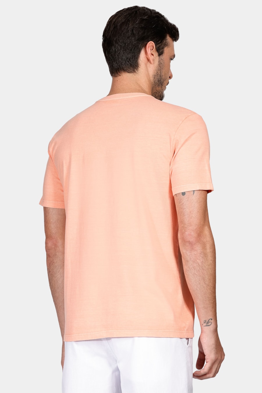 Camiseta Manga Curta Básica Bordado Salmão — foto 4 de 4