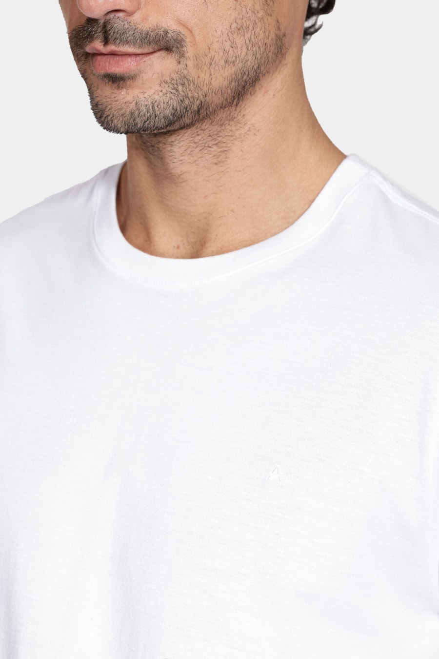 Camiseta Manga Curta Basica Branco — foto 3 de 6
