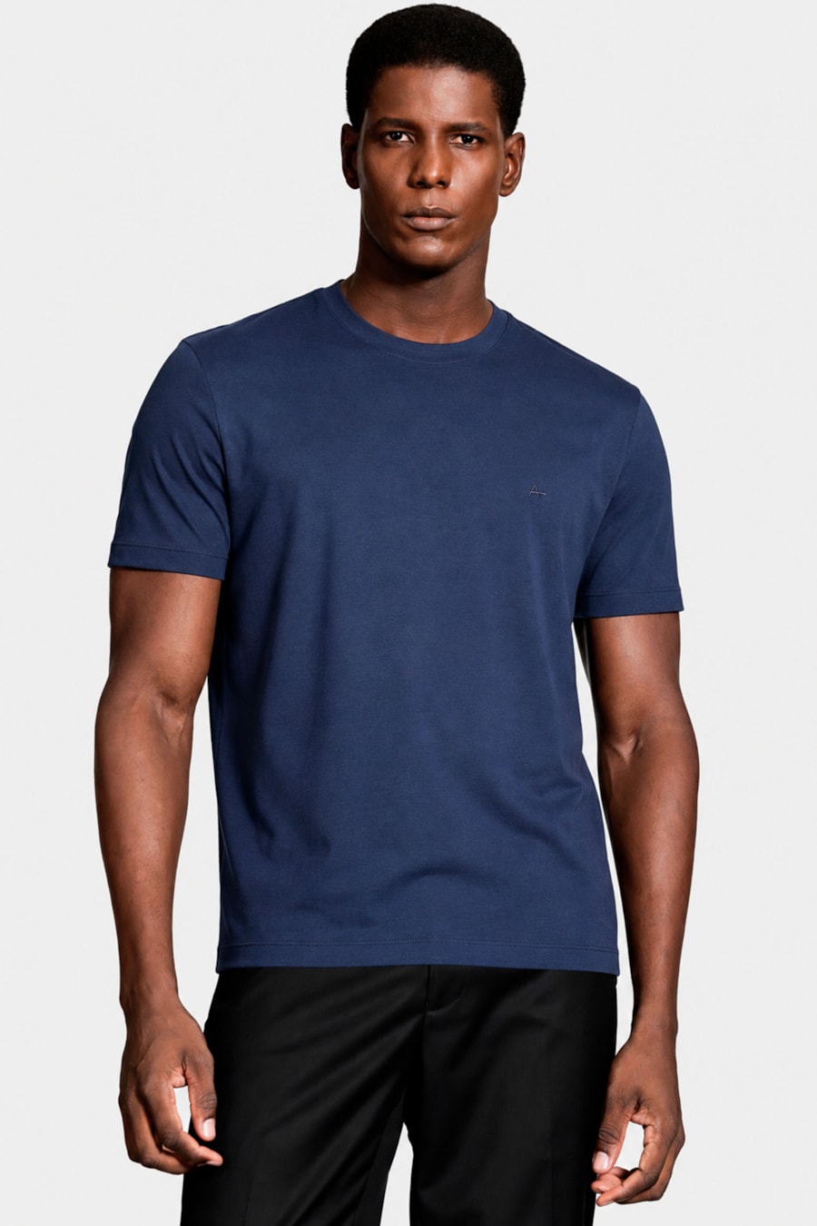 Camiseta Manga Curta Básica Comfort+ Navy — foto 1 de 5
