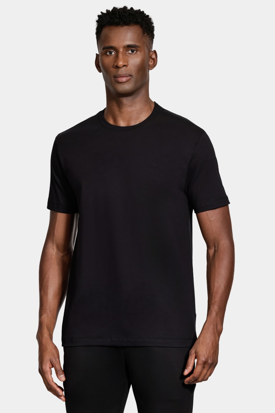 Camiseta Manga Curta Básica Comfort+ Preto — foto 1 de 6