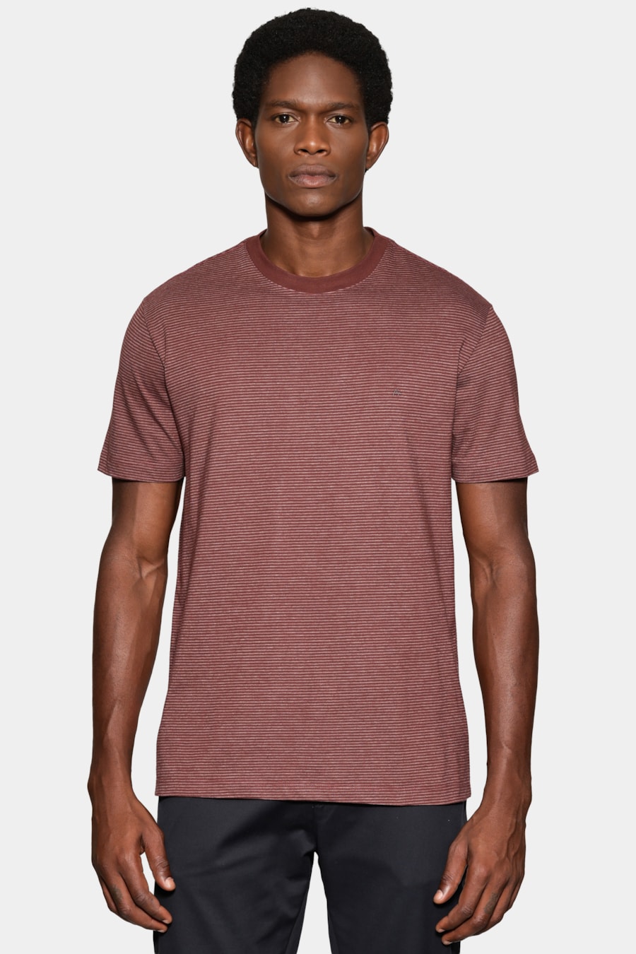 Camiseta Manga Curta Básica Listra Merlot 117 — foto 1 de 5