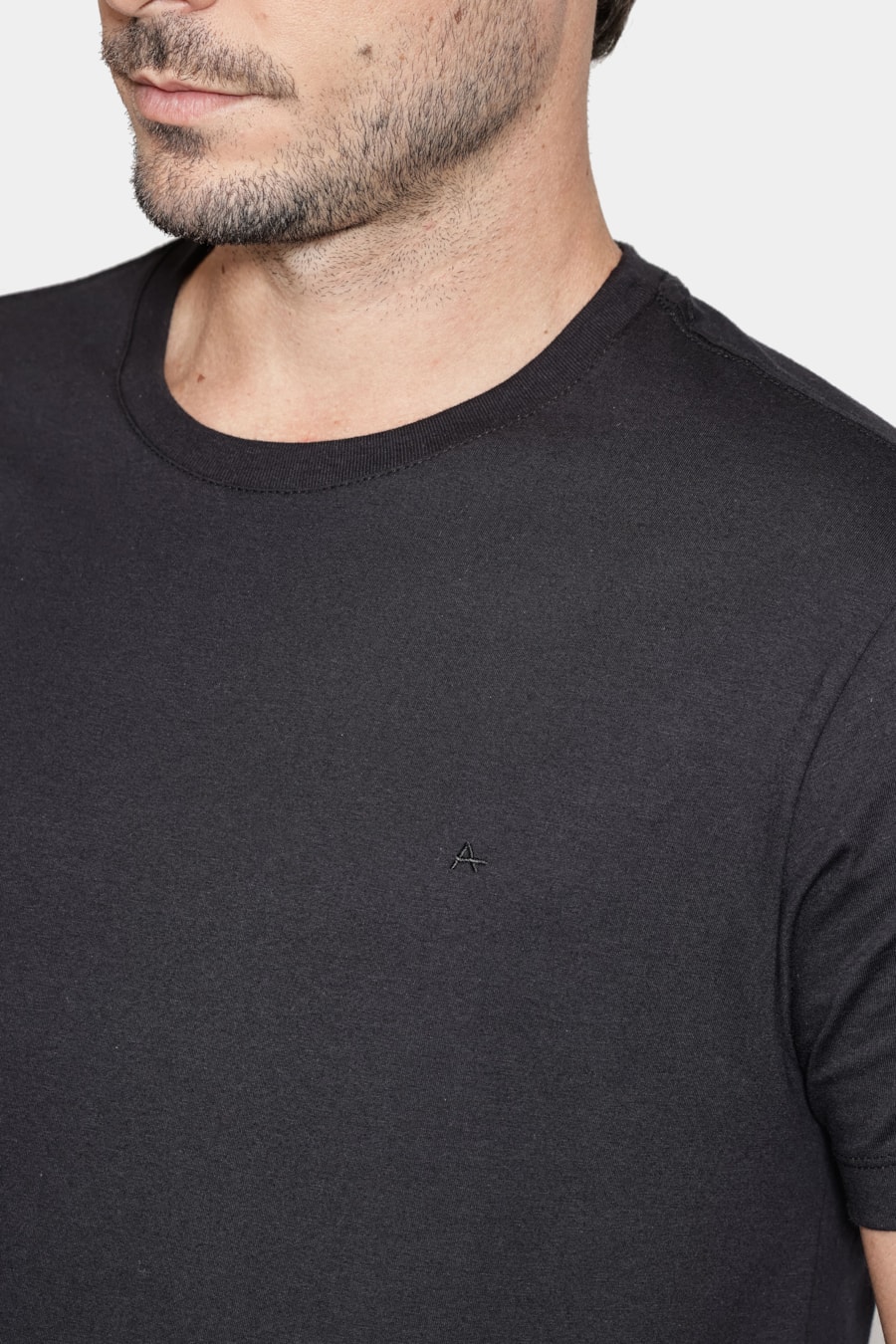 Camiseta Manga Curta Basica Preto — foto 3 de 5