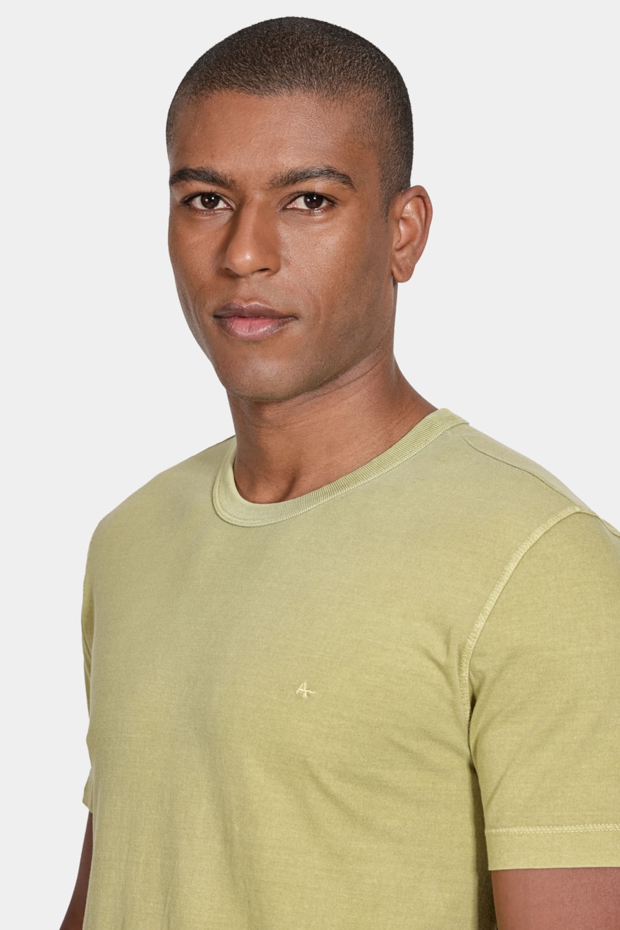 Camiseta Manga Curta Básica Verde Alga — foto 3 de 4