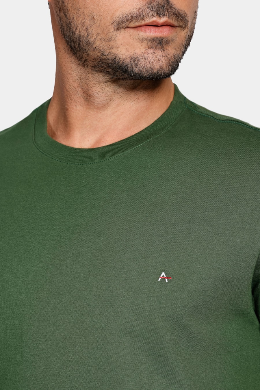 Camiseta Manga Curta Básica Verde Musgo — foto 3 de 4