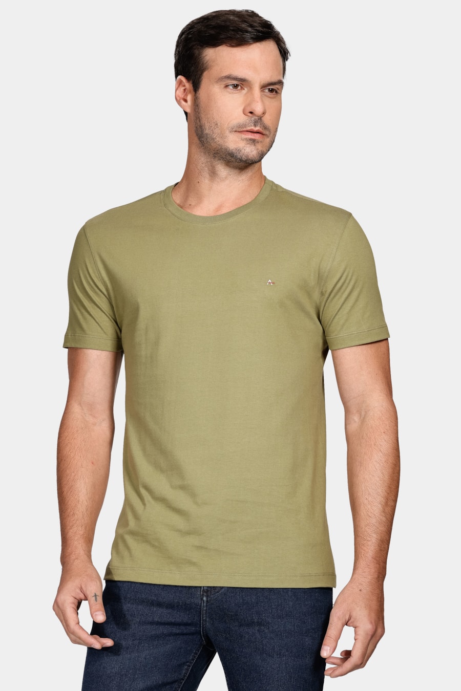 Camiseta Manga Curta Básica Verde Oliva — foto 1 de 4