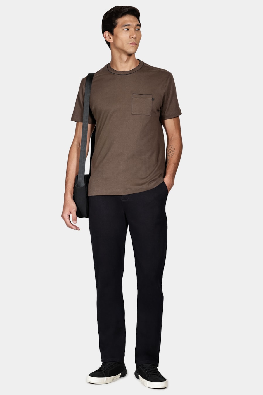 Camiseta Manga Curta Bold Verde Militar — foto 2 de 5