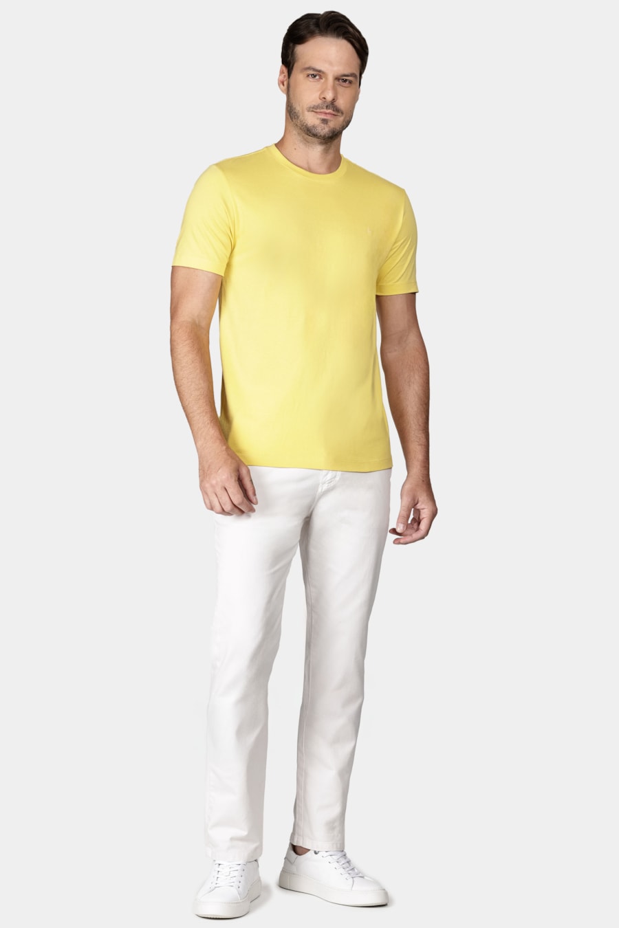 Camiseta Manga Curta Bordado Básica Amarelo Claro — foto 2 de 5