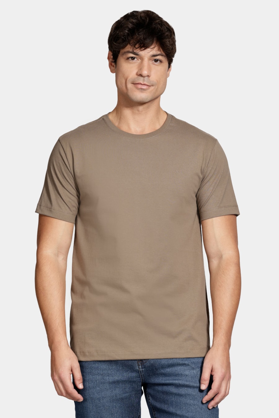 Camiseta Manga Curta Bordado Básica Castor — foto 1 de 5