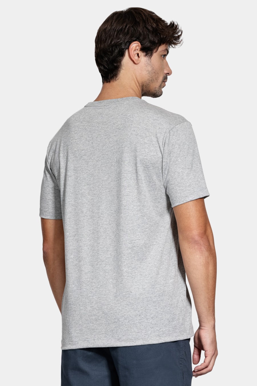 Camiseta Manga Curta Bordado Básica Cinza Mescla — foto 4 de 5