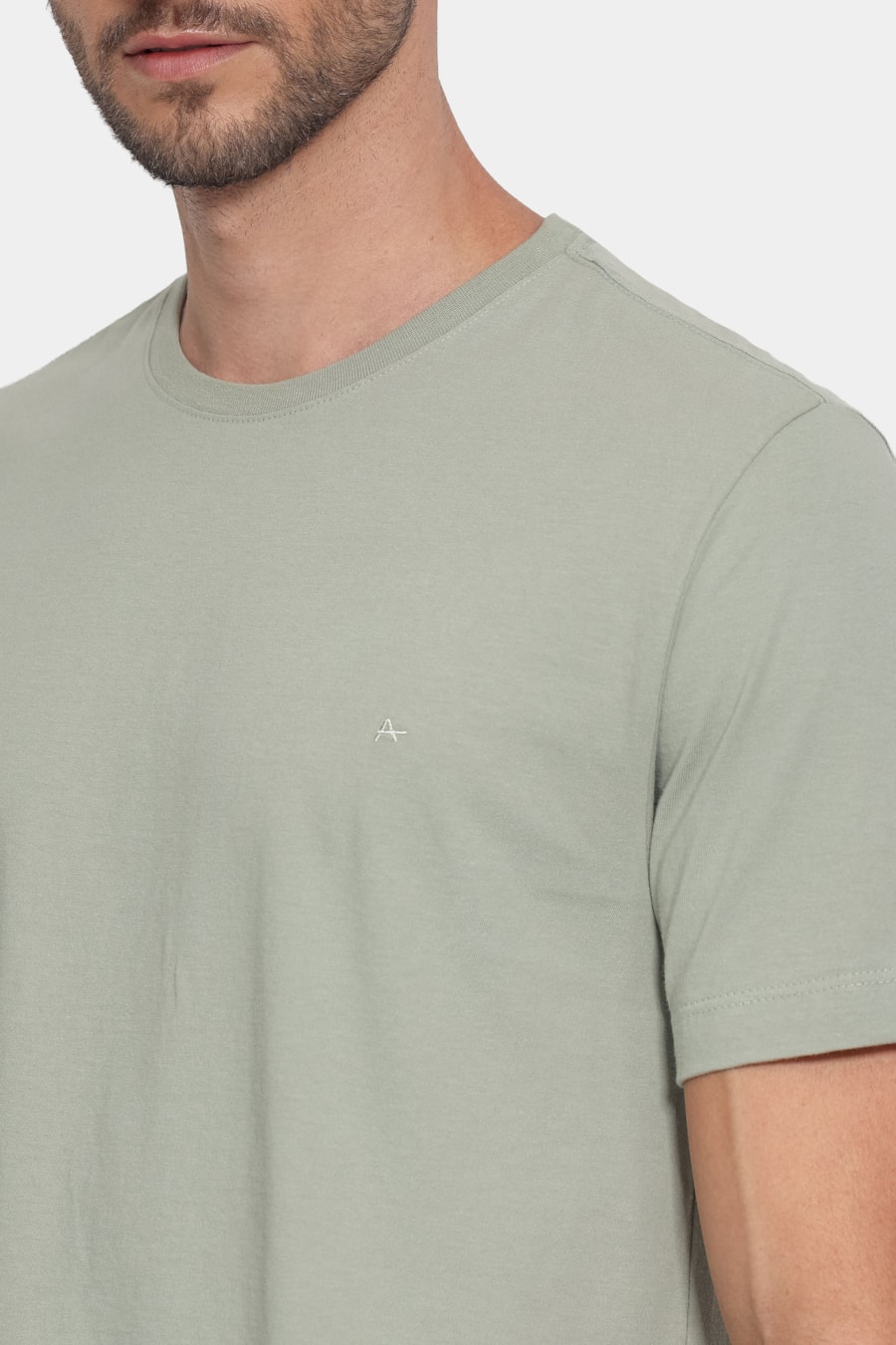 Camiseta Manga Curta Bordado Básica Verde Cha 114 — foto 3 de 5
