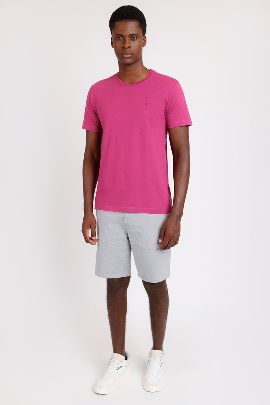 Camiseta Manga Curta Bordado Rosa Escuro — foto 2 de 4