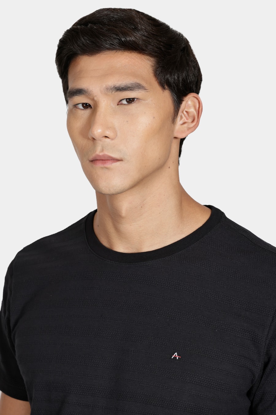 Camiseta Manga Curta Cannes Preto — foto 3 de 4