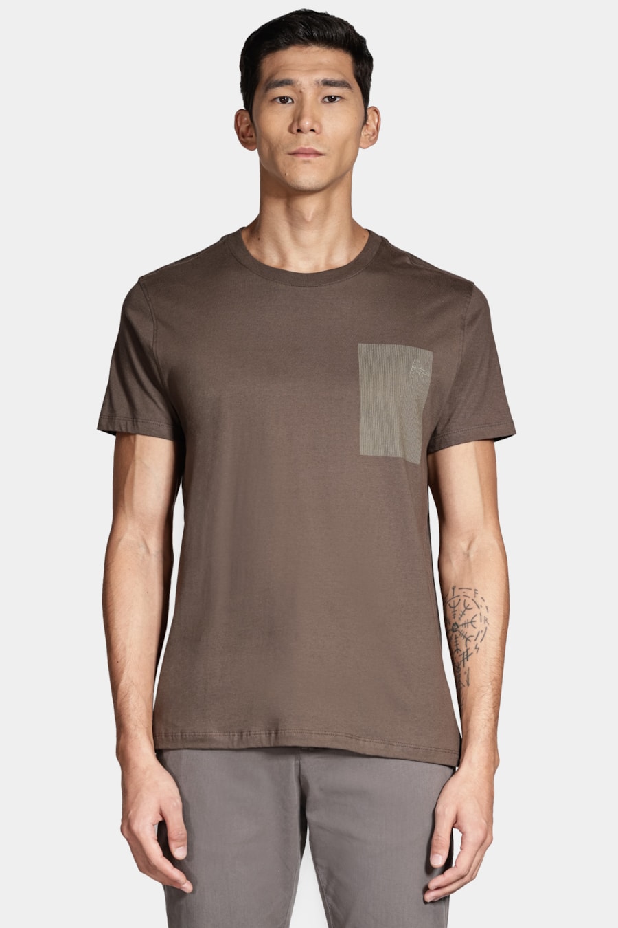Camiseta Manga Curta Code Verde Militar — foto 1 de 5