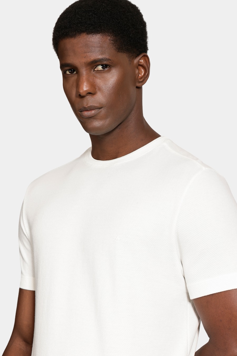 Camiseta Manga Curta Colmeia Nervura Off White — foto 3 de 5